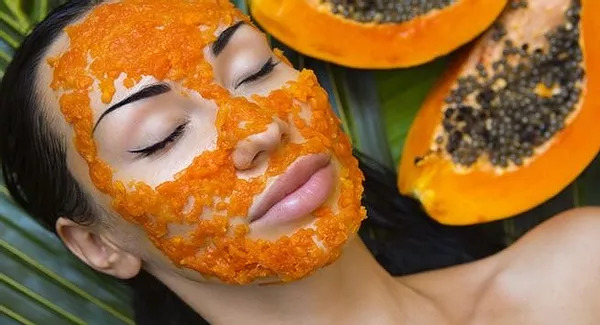 How To Remove Dead Skin And Renew Your Face With An Organic Papaya Mask?